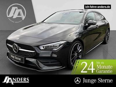 Kosmosschwarz Gebraucht 2022 Mercedes CLA220 AMG Limousine | 30.184 € (Guter Preis)