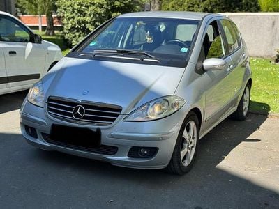 Second-hand Mercedes A180 Avantgarde 109 CP (80 kW) 2007 Argintiu Berlinǎ
