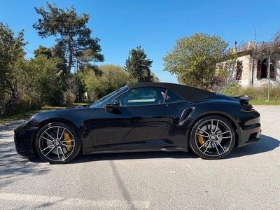 Second-hand Porsche 992 650 CP (478 kW) 2020 Negru Cabrio
