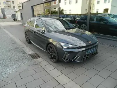 Gebraucht Cupra Leon VZ3 333 PS (244 kW) 2025 Grau Limousine