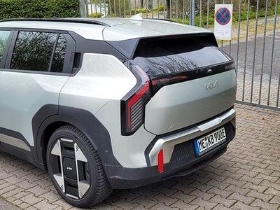 Second-hand Kia EV3 Earth 150 kW (204 CP) 2025 Gri SUV