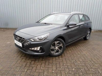 Gebraucht Hyundai i30 Trend 120 PS (88 kW) 2022 Schwarz Kombi