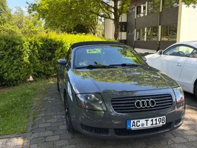 Gebraucht Audi TT Roadster Sport 179 PS (131 kW) 2002 Grau Cabrio