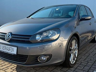 Gebraucht VW Golf VI Team 122 PS (89 kW) 2010 Grau Kleinwagen