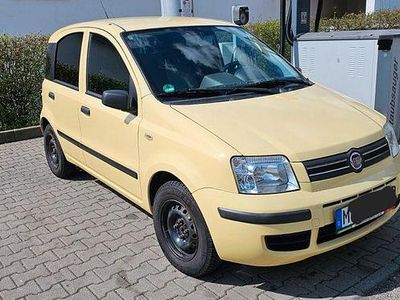 Second-hand Fiat Panda 60 CP (44 kW) 2008 Galben Hatchback