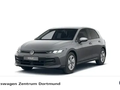Gebraucht VW Golf VIII Life 150 PS (110 kW) 2025 Mondsteingrau Limousine