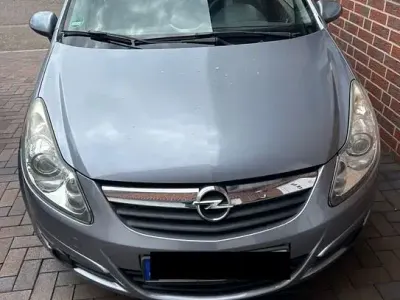Gebraucht Opel Corsa 80 PS (58 kW) 2008 Silber Kleinwagen