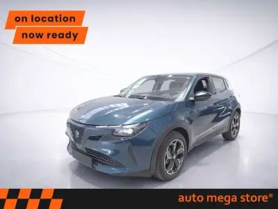 Gebraucht Alfa Romeo Junior 114 kW (156 PS) 2025 Blau SUV