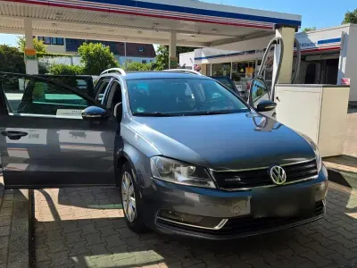 Gebraucht VW Passat Highline 105 PS (77 kW) 2014 Grau Kombi