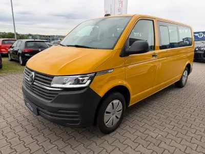 Gebraucht VW Caravelle Trendline 150 PS (110 kW) 2021 Gelb Van