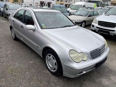 Gebraucht Mercedes C220 Classic 143 PS (105 kW) 2001 Silber Limousine