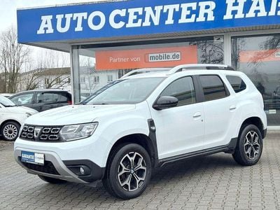 Gebraucht Dacia Duster Celebration 150 PS (110 kW) 2020 Weiß SUV