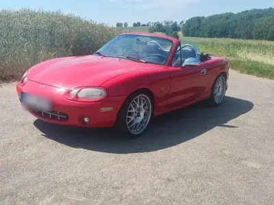 Gebraucht Mazda MX5 110 PS (80 kW) 1999 Rot Cabrio