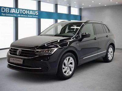 Gebraucht VW Tiguan Life 150 PS (110 kW) 2023 Schwarz SUV
