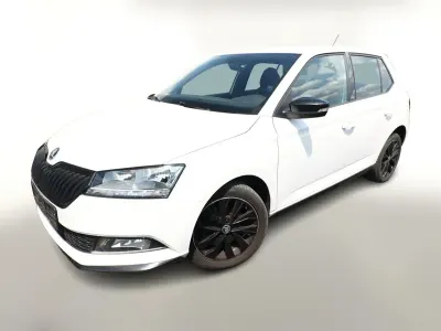 Gebraucht Skoda 110 R Monte Carlo 110 PS (80 kW) 2018 Candy weiß Limousine