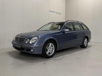Mercedes 220