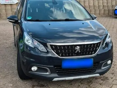 Gebraucht Peugeot 2008 Allure 110 PS (80 kW) 2018 Blau SUV