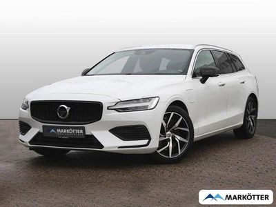 Weiss Gebraucht 2020 Volvo V60 Momentum Kombi | 27.490 € (Fairer Preis)