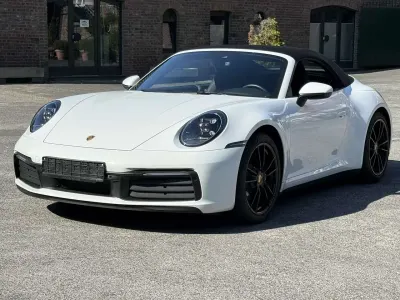 Gebraucht Porsche 911 Carrera Cabriolet 385 PS (283 kW) 2023 Weiß Cabrio