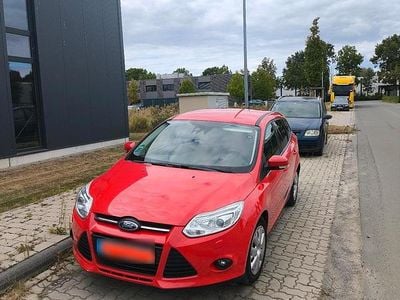 Usata Ford Focus 105 CV (77 kW) 2013 Rosso Station wagon