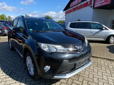 Gebraucht Toyota RAV4 Edition-S 150 PS (110 kW) 2015 Schwarz SUV