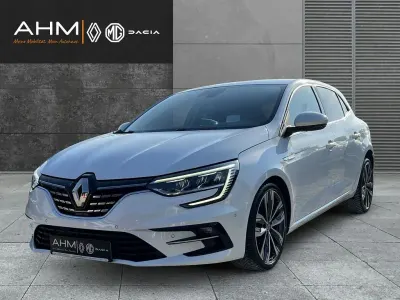 Gebraucht Renault Mégane IV Intens 158 PS (116 kW) 2021 Weiss Limousine