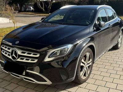 Gebraucht Mercedes GLA200 Edition 156 PS (114 kW) 2018 Schwarz SUV