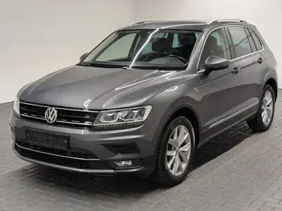 Gebraucht VW Tiguan Highline 150 PS (110 kW) 2019 Indiumgraumet. SUV