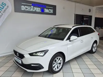Gebraucht Seat Leon Style 150 PS (110 kW) 2024 Weiß Limousine