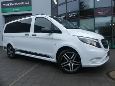 Gebraucht Mercedes Vito Sportline 163 PS (119 kW) 2020 Weiss Van