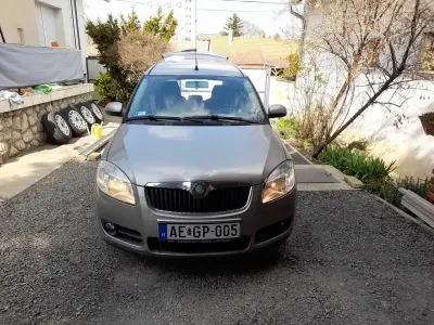 Gebraucht Skoda Roomster Comfort 105 PS (77 kW) 2006 Van / Kleinbus