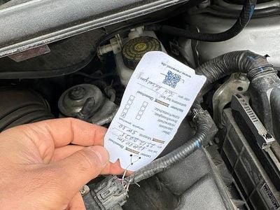 Gebraucht Toyota Verso 124 PS (91 kW) 2010 Grau Van / Kleinbus