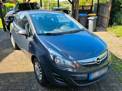 Gebraucht Opel Corsa Selection 69 PS (50 kW) 2013 Grau Kleinwagen