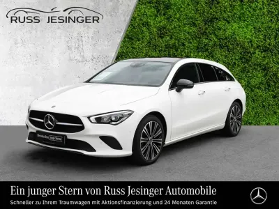 Gebraucht Mercedes CLA200 Progressive 150 PS (110 kW) 2022 Weiß Coupé