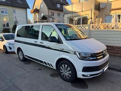 Gebraucht VW Multivan Trendline 150 PS (110 kW) 2018 Weiß Van