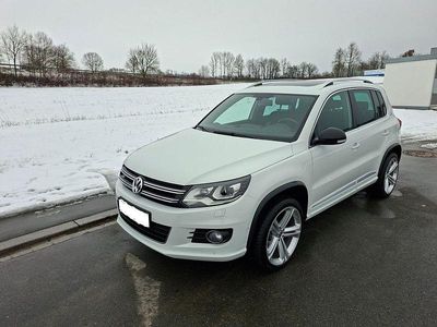Gebraucht VW Tiguan R-line 140 PS (102 kW) 2015 Weiß SUV
