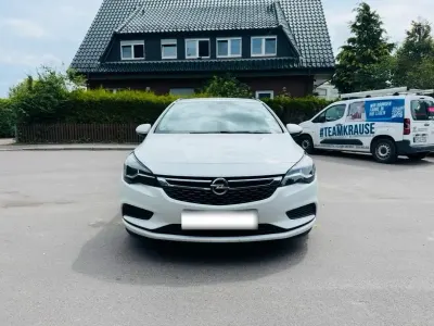 Gebraucht Opel Astra 136 PS (100 kW) 2018 Weiß Kombi