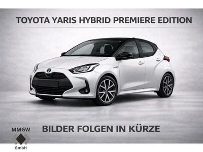 Gebraucht Toyota Yaris Hybrid 92 PS (67 kW) 2021 Silber