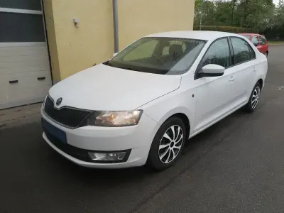 Gebraucht Skoda Rapid Ambition 86 PS (63 kW) 2014 Weiß Kleinwagen