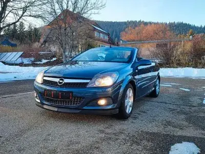 Gebraucht Opel Astra Cosmo 140 PS (102 kW) 2006 Blau Cabrio