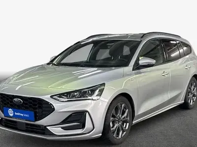 Gebraucht Ford Focus ST-Line X 155 PS (114 kW) 2025 Moondust silver (metallic) Kombi
