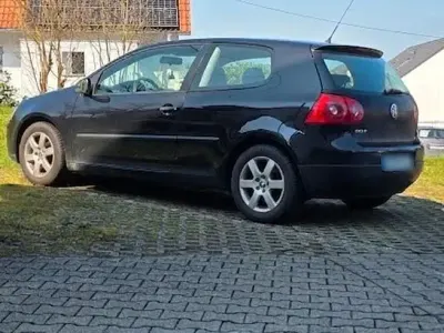 Gebraucht VW Golf V 80 PS (58 kW) 2007 Schwarz Kleinwagen