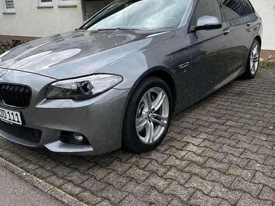 Gebraucht BMW 530 Sport Line 258 PS (189 kW) 2014 Kombi