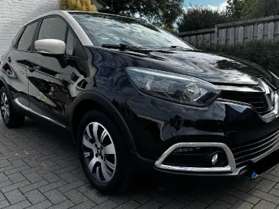Gebraucht Renault Captur 114 PS (83 kW) 2016 Schwarz SUV