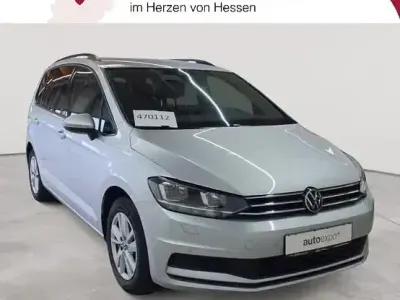 Gebraucht VW Touran Comfortline 2022 Andere Van / Kleinbus
