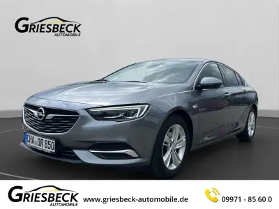 Używany Opel Insignia Innovation 165 KM (121 kW) 2019 Szary Sedan/Limuzyna