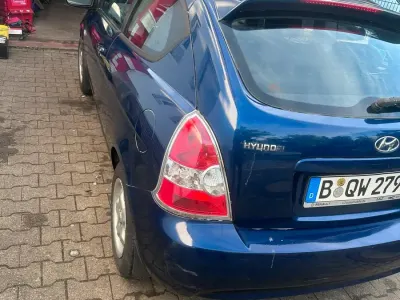 Gebraucht Honda Accord 97 PS (71 kW) 2007 Blau Kleinwagen
