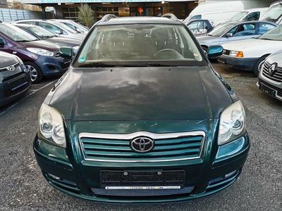 Gebraucht Toyota Avensis Sol 147 PS (108 kW) 2004 Grün Kombi