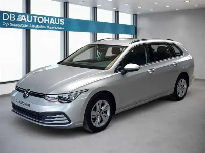Gebraucht VW Golf VIII Life 116 PS (85 kW) 2024 Silber Kombi