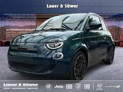 Gebraucht Fiat 500e La Prima 86 kW (118 PS) 2023 Grün Cabrio